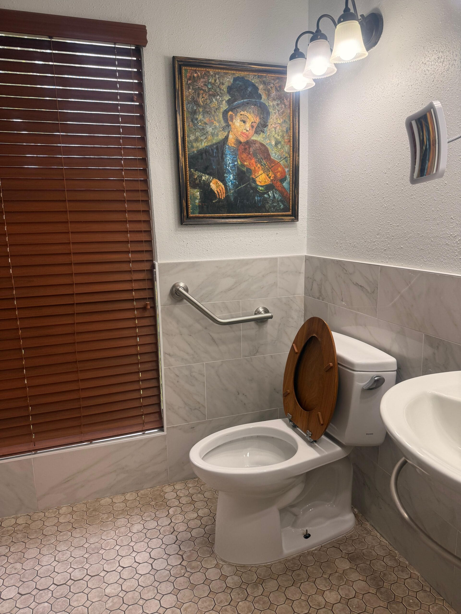 Finished bathroom - Jasmin Cleaning Services